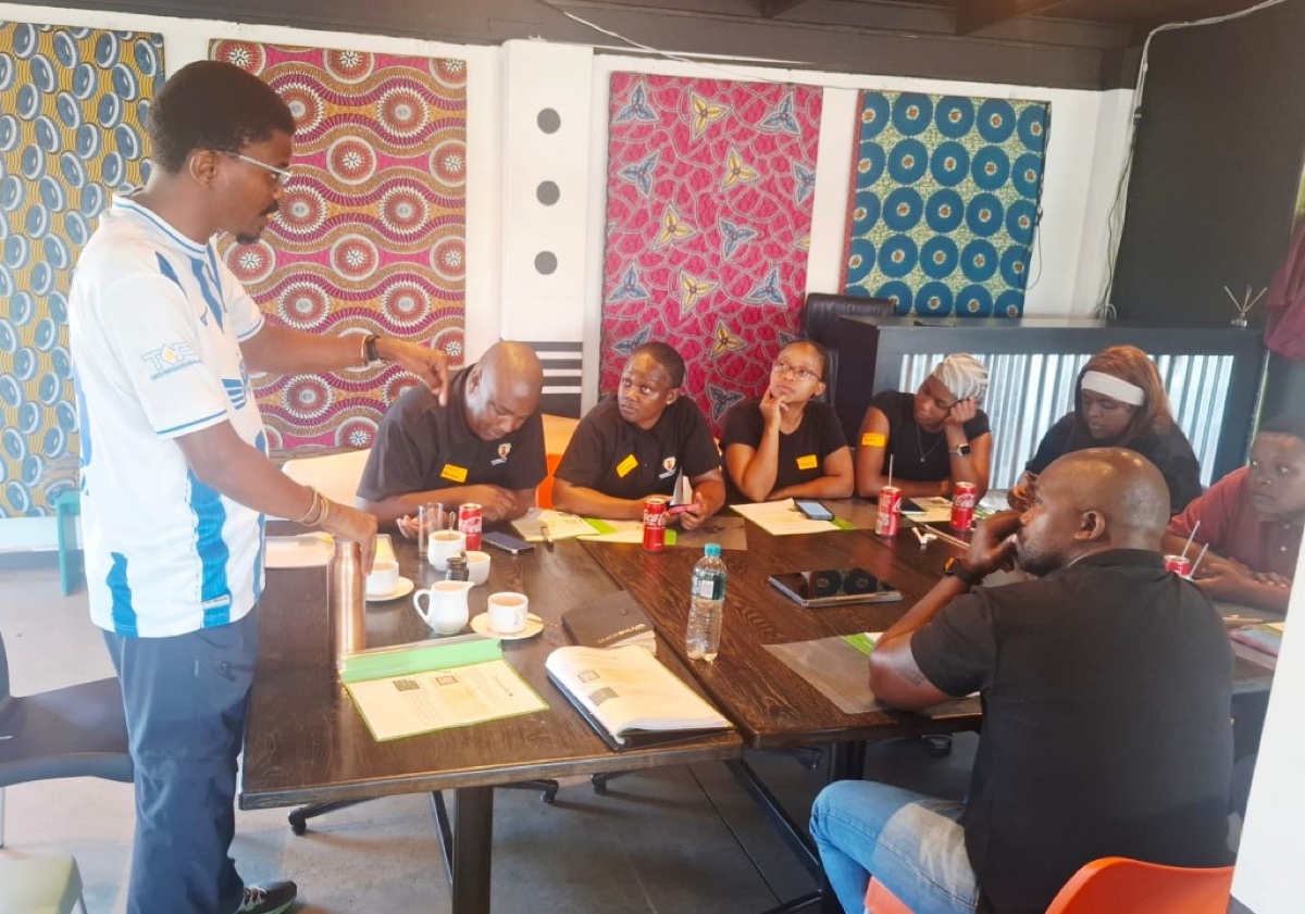 Prosec Guards response team in training with programme leads in Kayamandi.
